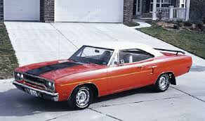 پلیموث رودرانر 426 HEMI (1970)