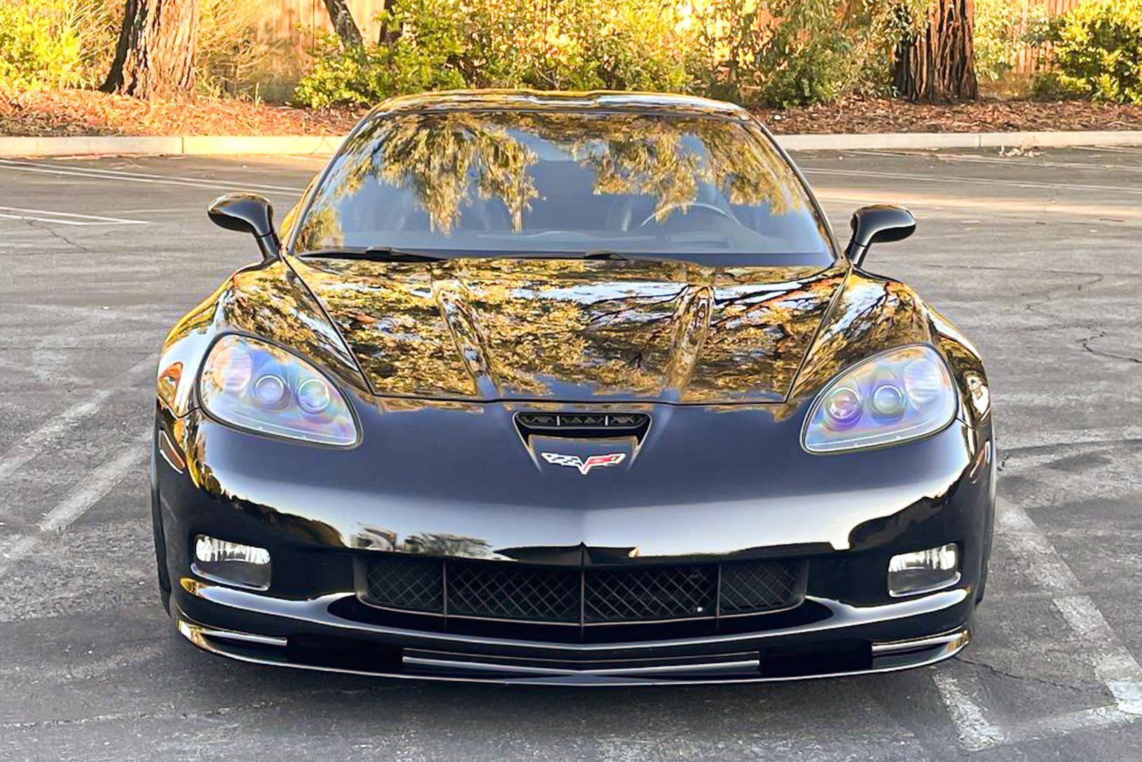 شورلت کوروت C6 Z06؛ هیولای ۷ لیتری آمریکایی با قلب V8 تنفس طبیعی و ۵۰۵ اسب بخار قدرت